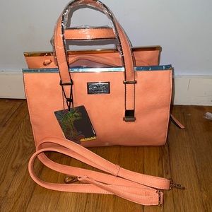 Cameleon Cora Carry Conceal pocketbook bag purse